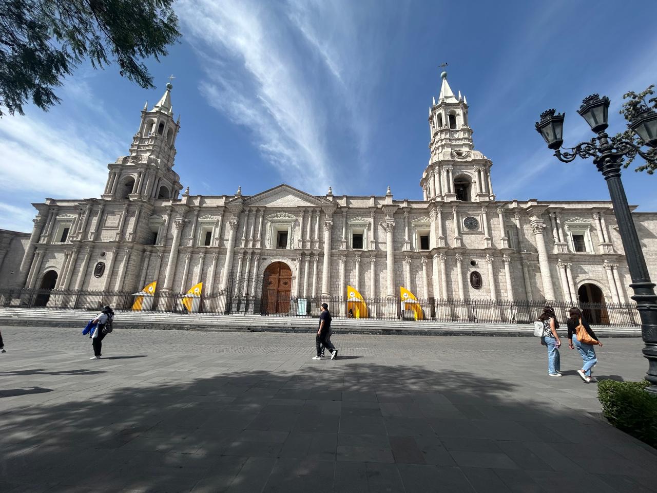 ENCUENTRO DE UNIDAD MUNDIAL - PERÚ 2025 (Arequipa / Valle del Colca)