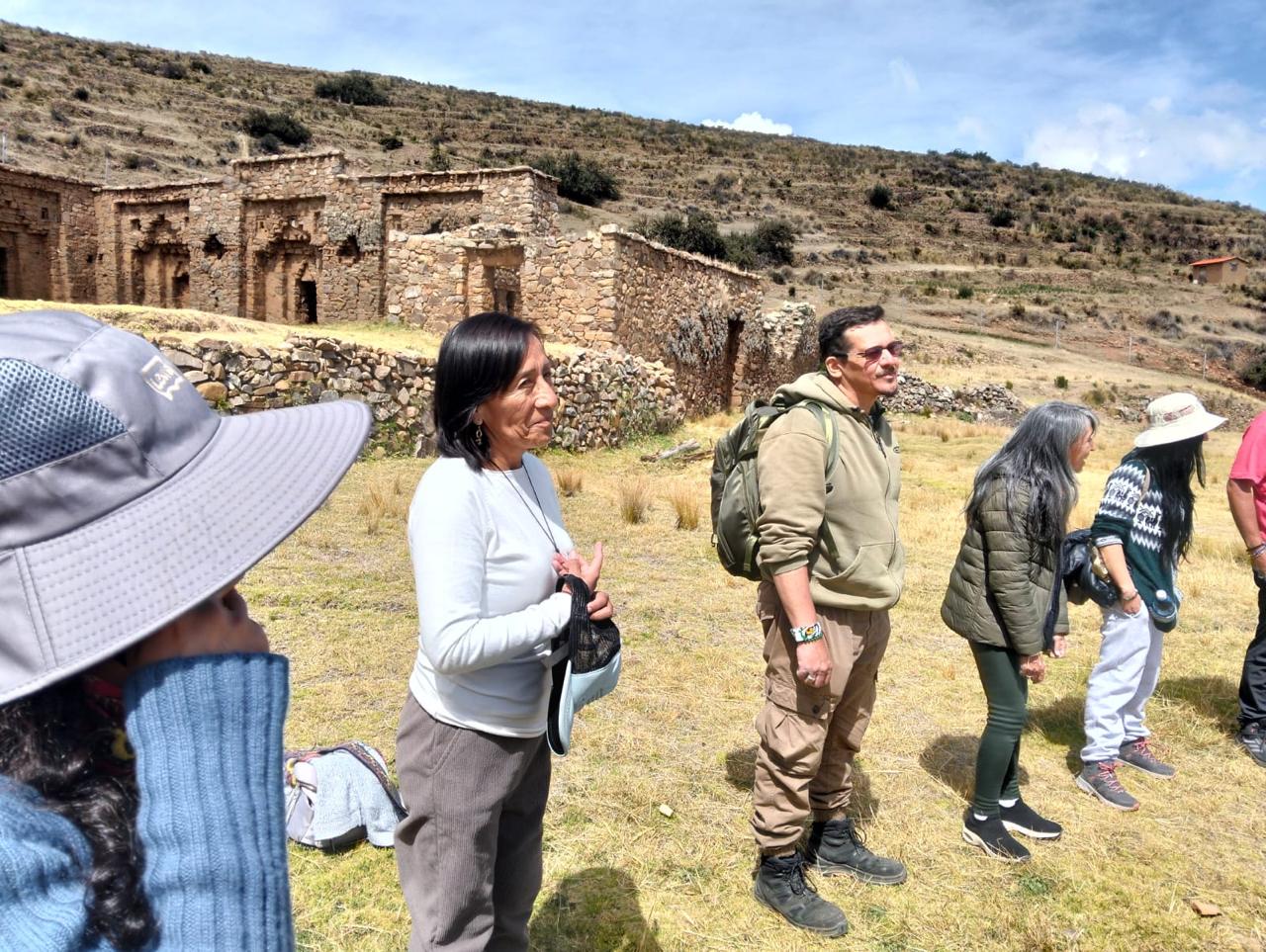 ENCUENTRO DE UNIDAD MUNDIAL - BOLIVIA 2025 (Isla del Sol / Isla de la Luna)
